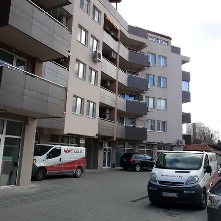 69 Булевард „Свобода“ Етаж 5 Апартамент 20 Plovdiv